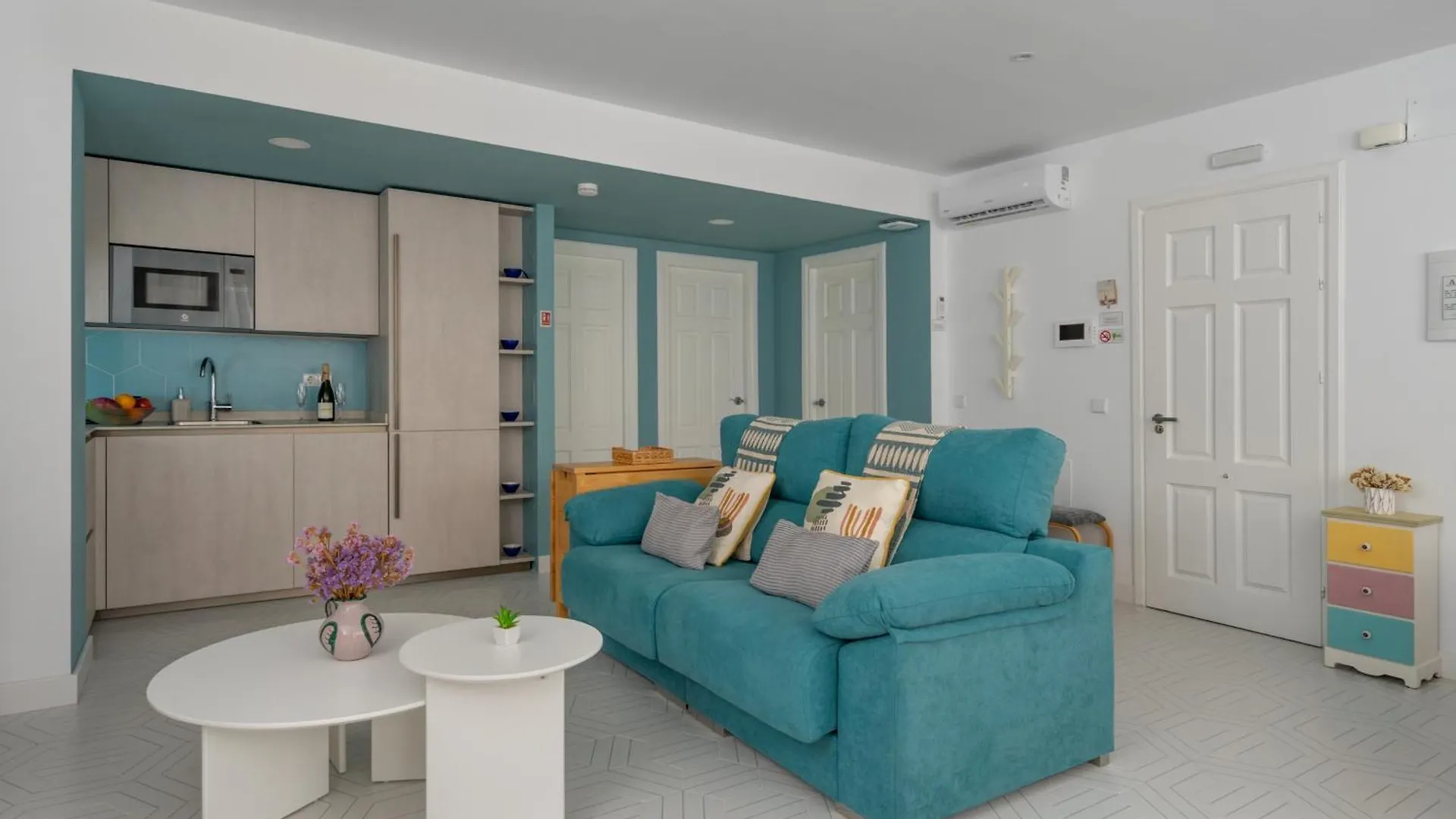 Mare By La Pita - Central Premium Apartment With Terrace Estepona 0*,  Espagne